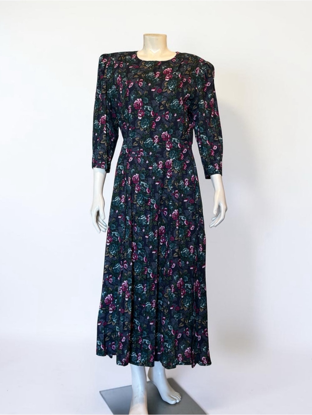 Vintage 1980s Karin Stevens Dark Floral Midi Dress With Shoulder Pad Sz 11 / 12